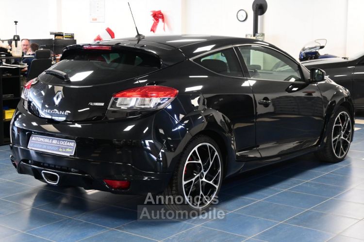 Renault Megane III COUPE 2.0 16V 265 S&S RS - <small></small> 22.990 € <small>TTC</small> - #4