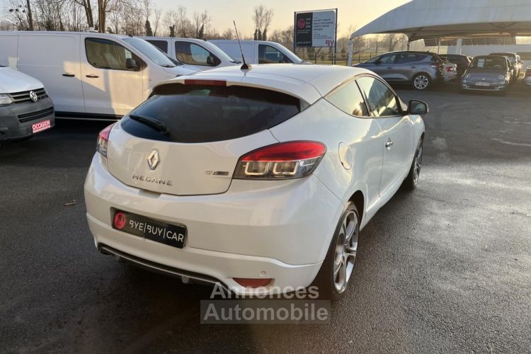 Renault Megane III Coupé 2.0 dCi - 165 GT GTIE 12M - <small></small> 9.990 € <small>TTC</small> - #3