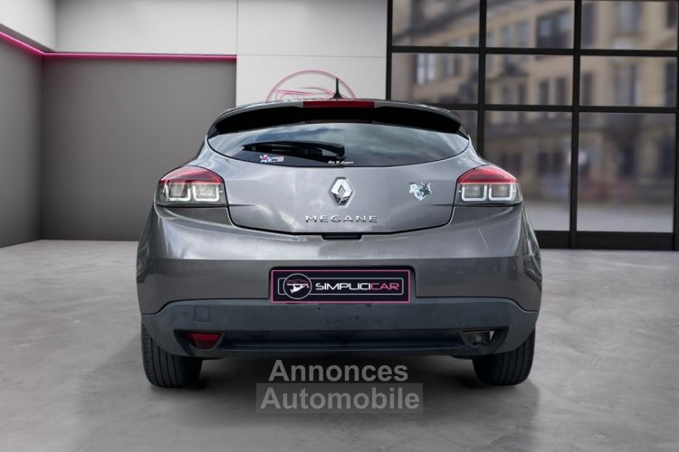 Renault Megane III COUPE dCi 110 - <small></small> 5.990 € <small>TTC</small> - #10