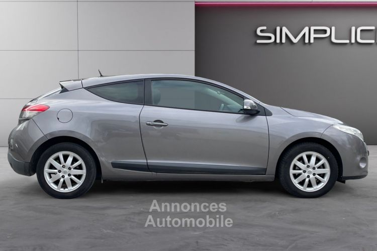 Renault Megane III COUPE dCi 110 - <small></small> 5.990 € <small>TTC</small> - #12