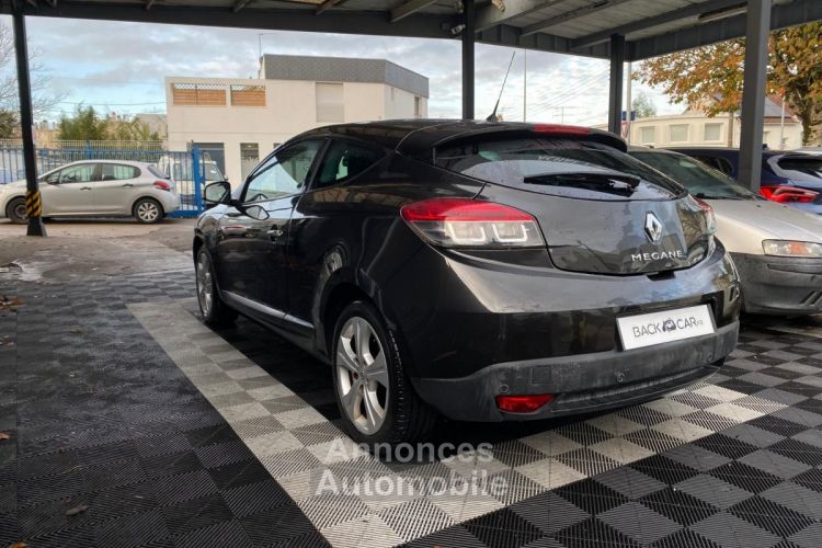 Renault Megane III COUPE dCi 130 eco2 Dynamique - ENTRETIEN COMPLET 100% - <small></small> 6.990 € <small>TTC</small> - #4