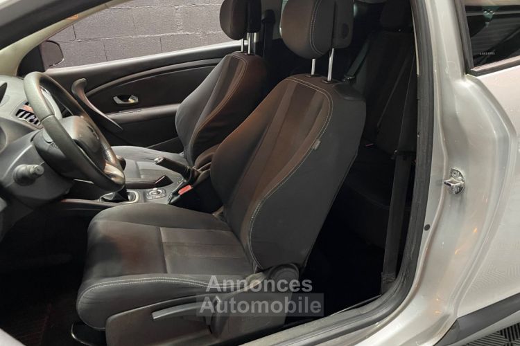 Renault Megane III COUPE dCi 130 eco2 SL XV De France - <small></small> 5.290 € <small>TTC</small> - #15