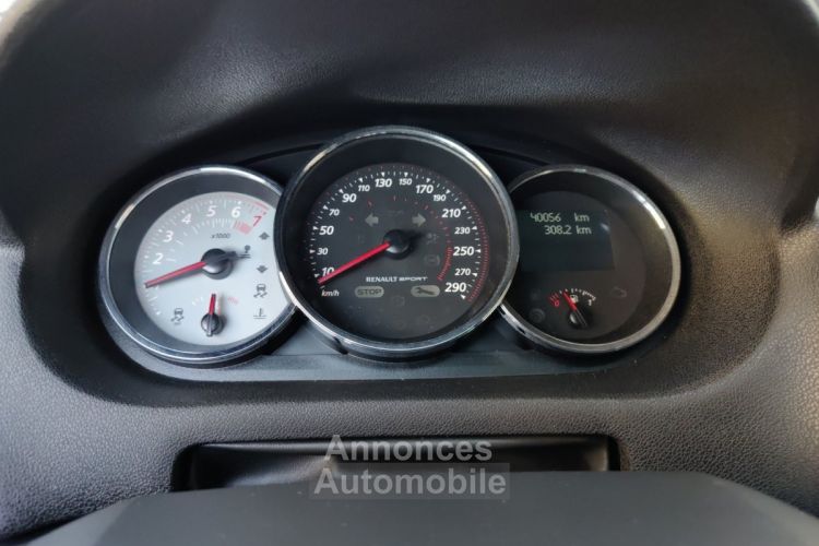 Renault Megane III COUPE RS 2.0 16V 265 PHASE III / SUIVI / REVISION A JOUR / JANTES TIBOR / Garantie 12 Mois - <small></small> 23.990 € <small>TTC</small> - #12