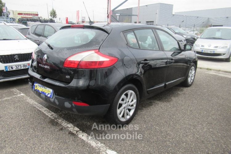 Renault Megane III dCi 110 FAP Energy eco2 Dynamique - <small></small> 5.490 € <small>TTC</small> - #4