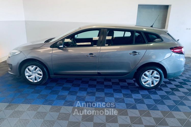 Renault Megane III ESTATE 1.5 dCi 110 ch Energy eco2 - <small></small> 6.990 € <small>TTC</small> - #6