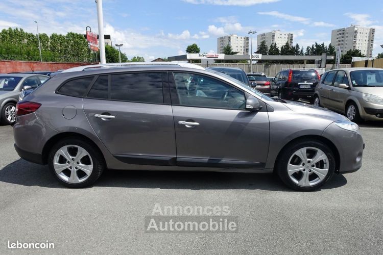 Renault Megane III ESTATE 1.9 DCI 130CH EXPRESSION - <small></small> 4.990 € <small>TTC</small> - #2