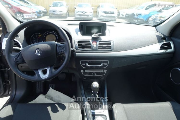 Renault Megane III ESTATE 1.9 DCI 130CH EXPRESSION - <small></small> 4.990 € <small>TTC</small> - #14