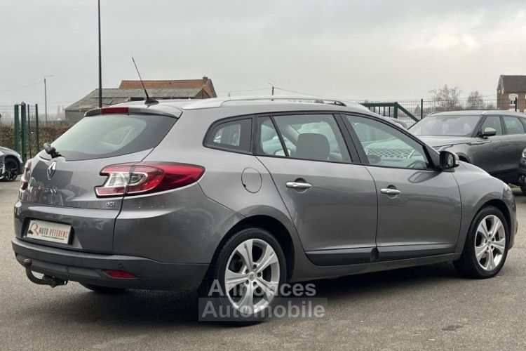 Renault Megane III ESTATE 1.9 DCI 130CH EXPRESSION - <small></small> 5.990 € <small></small> - #3