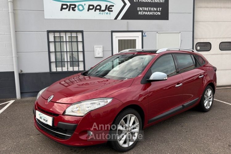 Renault Megane III ESTATE 2.0 16V 140 CV CVT (AUTO) / LUXE / 1E MAIN / 85 900 KM / GTIE 12 MOIS - <small></small> 8.990 € <small>TTC</small> - #1