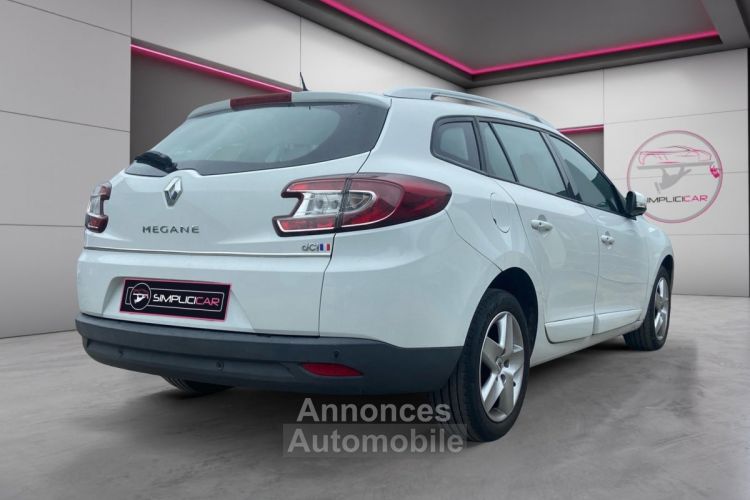 Renault Megane III ESTATE BUSINESS III 1.5 dCi 110 FAP eco2 Business EDC - <small></small> 9.490 € <small>TTC</small> - #7