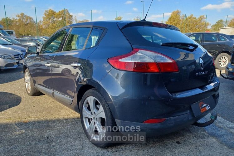 Renault Megane III Hatchback 1.4 TCe 16V 131 cv DYNAMIQUE - ETHANOL HISTORIQUE COMPLET - <small></small> 7.490 € <small>TTC</small> - #4