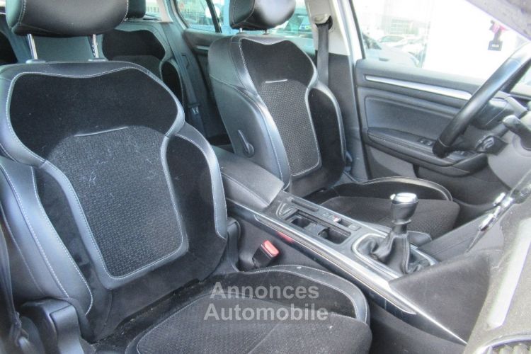 Renault Megane IV   Estate dCi 130 GT LINE - <small></small> 11.990 € <small>TTC</small> - #9