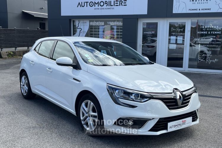 Renault Megane IV 1.5 Blue dCi 115 ch BUSINESS EDC6 - <small></small> 13.990 € <small>TTC</small> - #1