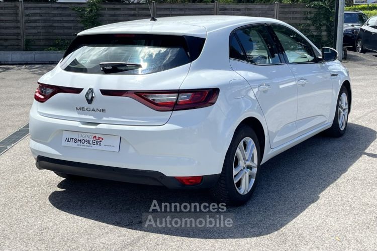 Renault Megane IV 1.5 Blue dCi 115 ch BUSINESS EDC6 - <small></small> 13.990 € <small>TTC</small> - #6