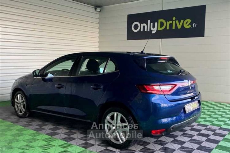 Renault Megane IV 1.5 Blue dCi 115 EDC Business - <small></small> 15.490 € <small>TTC</small> - #3