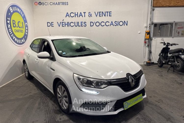 Renault Megane IV 1.5 BLUE DCI 95CH LIFE - <small></small> 11.690 € <small>TTC</small> - #2