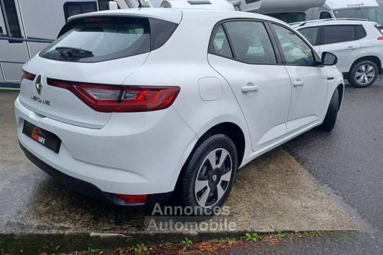 Renault Megane IV - 1.5 DCI ENERGY AIR 90 CV 5 PLACES FINANCEMENT POSSIBLE - <small></small> 10.490 € <small>TTC</small> - #8