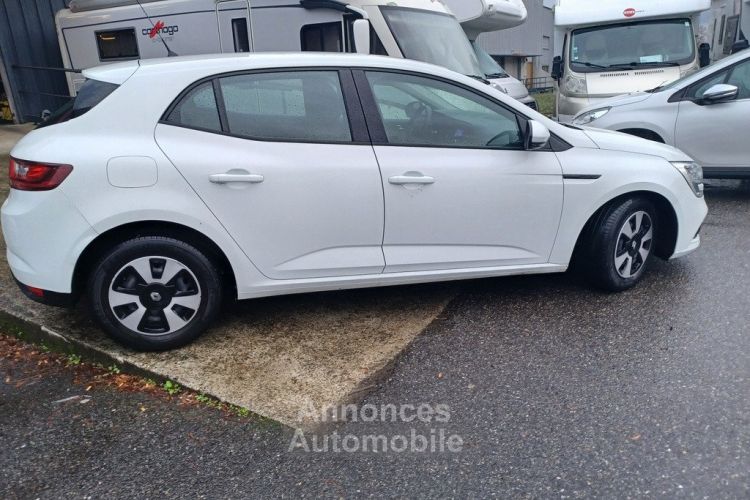 Renault Megane IV - 1.5 DCI ENERGY AIR 90 CV 5 PLACES FINANCEMENT POSSIBLE - <small></small> 10.490 € <small>TTC</small> - #9