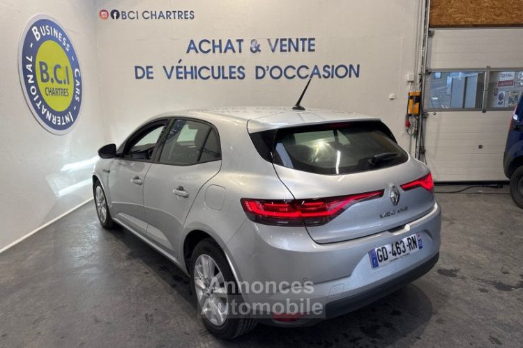 Renault Megane IV 1.6 E-TECH PLUG-IN 160CH BUSINESS -21N - <small></small> 14.990 € <small>TTC</small> - #4