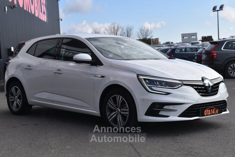 Renault Megane IV 1.6 E-TECH PLUG-IN 160CH INTENS -21N - <small></small> 17.970 € <small>TTC</small> - #20