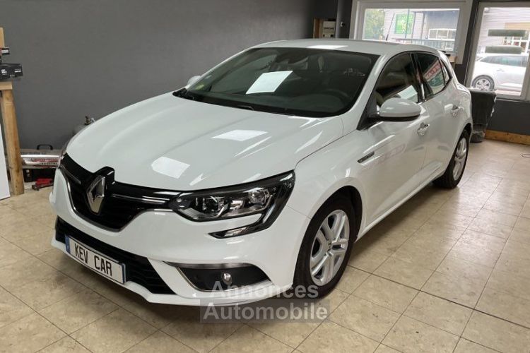 Renault Megane IV 76000km garantie 12 mois - <small></small> 13.900 € <small>TTC</small> - #1