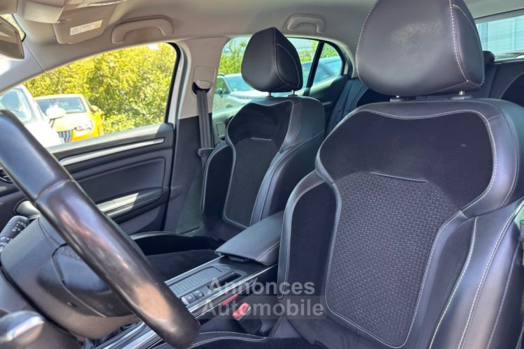 Renault Megane IV BERLINE 140 Intens - GARANTIE - PNEUS NEUFS - 2 PROPRIETAIRES - <small></small> 13.990 € <small>TTC</small> - #24