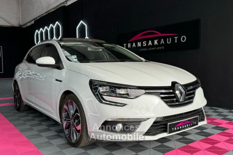 Renault Megane iv berline akajou intens 1.2 tce 130 ch edc full options toit ouvrant bose - <small></small> 15.490 € <small>TTC</small> - #1