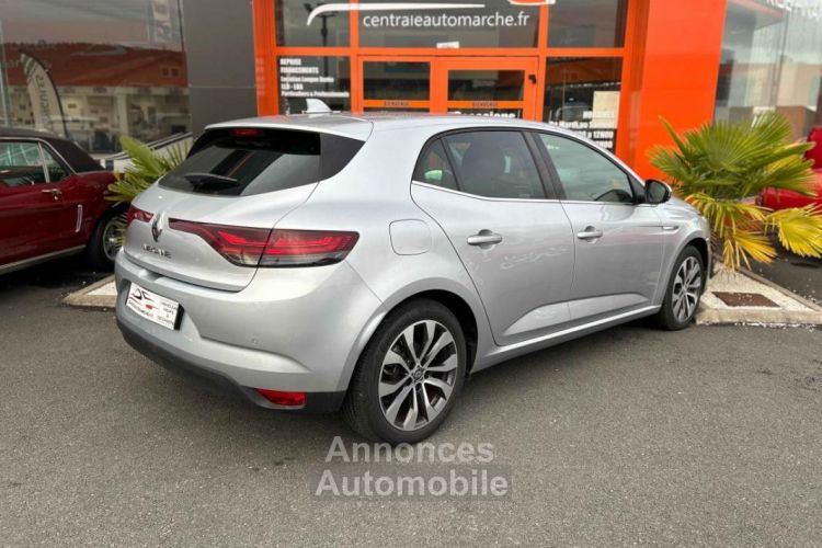 Renault Megane IV Berline Blue dCi 115 EDC Techno - <small></small> 22.990 € <small>TTC</small> - #2