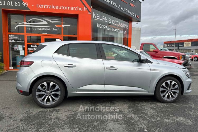 Renault Megane IV Berline Blue dCi 115 EDC Techno - <small></small> 22.990 € <small>TTC</small> - #20