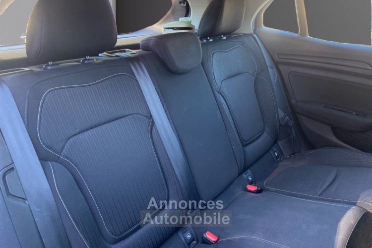 Renault Megane IV BERLINE BUSINESS 1.3 TCe 115 FAP Business CARPLAY/RADAR/ATTELAGE - GARANTIE 12 MOIS - - <small></small> 11.990 € <small>TTC</small> - #13