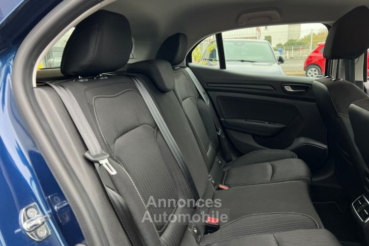 Renault Megane IV BERLINE BUSINESS Blue dCi 115 Business - <small></small> 12.990 € <small>TTC</small> - #19