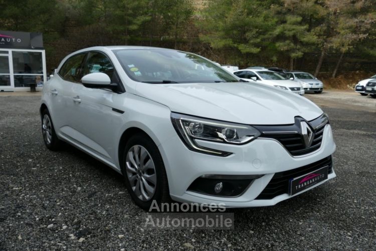 Renault Megane IV BERLINE BUSINESS dCi 110 Energy Business - <small></small> 10.990 € <small>TTC</small> - #9