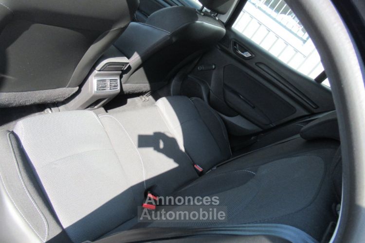 Renault Megane IV BERLINE BUSINESS dCi 95 Business - <small></small> 14.580 € <small>TTC</small> - #6