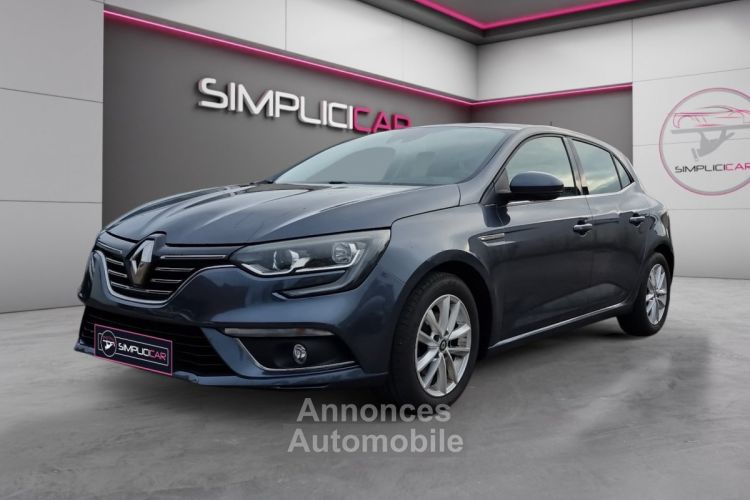 Renault Megane IV BERLINE dCi 110 Energy Intens GARANTIE 12 MOIS ENTRETIEN Complet - <small></small> 10.890 € <small>TTC</small> - #3