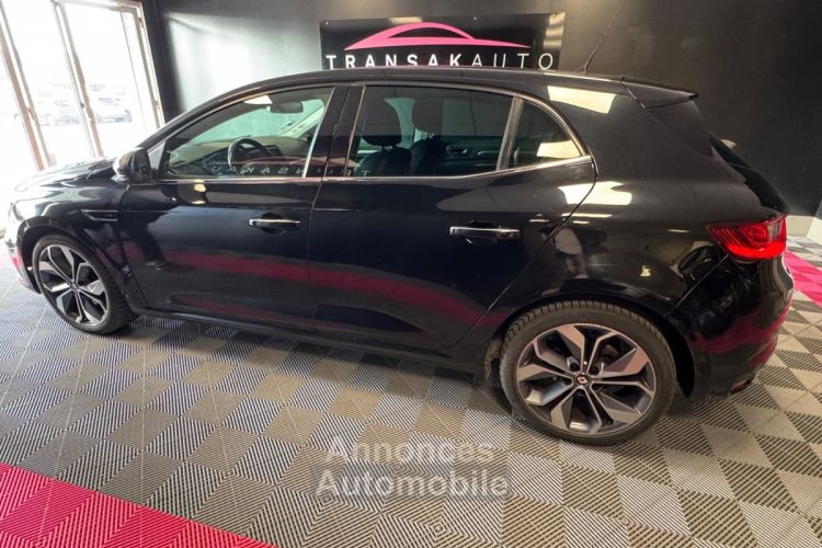 Renault Megane IV BERLINE dCi 130 Energy Intens - <small></small> 11.490 € <small>TTC</small> - #2