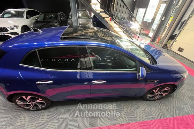 Renault Megane IV BERLINE TCe 140 EDC FAP - 21N R.S. Line - <small></small> 20.990 € <small>TTC</small> - #6