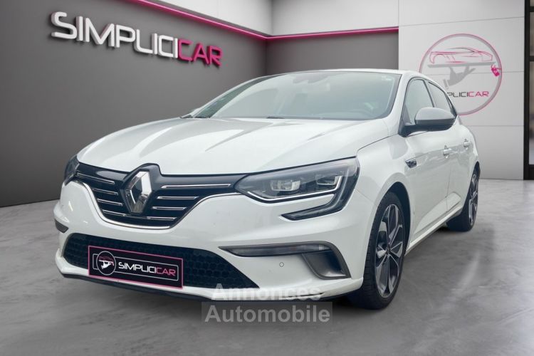 Renault Megane IV BERLINE TCe 140 EDC FAP GT-Line - <small></small> 16.990 € <small>TTC</small> - #3