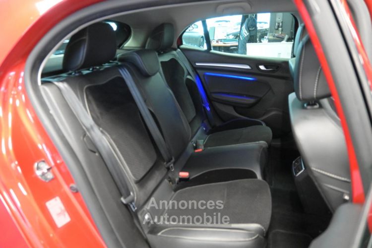 Renault Megane IV BERLINE TCe 140 EDC FAP Intens - <small></small> 15.498 € <small>TTC</small> - #19