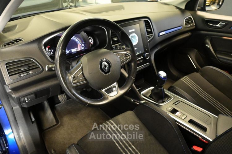 Renault Megane IV BERLINE TCe 140 GT-Line - <small></small> 15.996 € <small>TTC</small> - #8