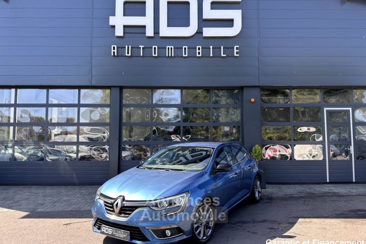 Renault Megane IV (BFB) 1.2 TCe 130ch energy Limited / À PARTIR DE 123,20 € * - <small></small> 11.990 € <small>TTC</small> - #3