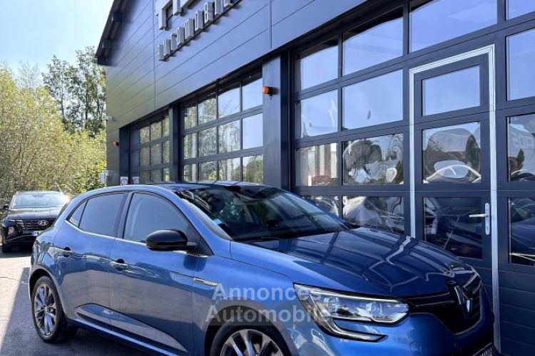 Renault Megane IV (BFB) 1.2 TCe 130ch energy Limited / À PARTIR DE 123,20 € * - <small></small> 11.990 € <small>TTC</small> - #42