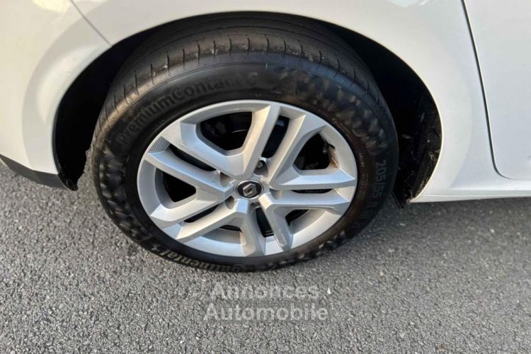 Renault Megane IV BLUE DCI 115 BUSINESS - <small></small> 12.490 € <small>TTC</small> - #27