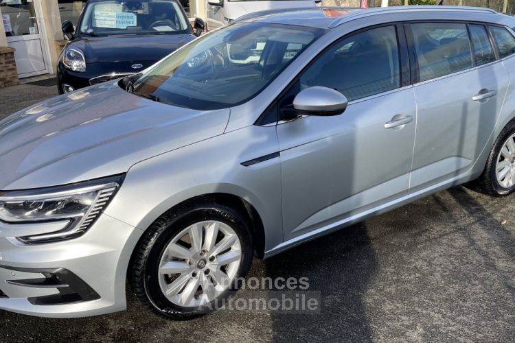 Renault Megane IV ESTATE 1.5 BLUE DCI 115CH BUSINESS EDC -21B - <small></small> 13.490 € <small>TTC</small> - #1