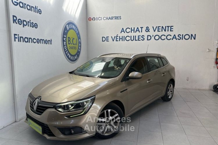 Renault Megane IV ESTATE 1.5 BLUE DCI 115CH BUSINESS EDC - <small></small> 14.990 € <small>TTC</small> - #1
