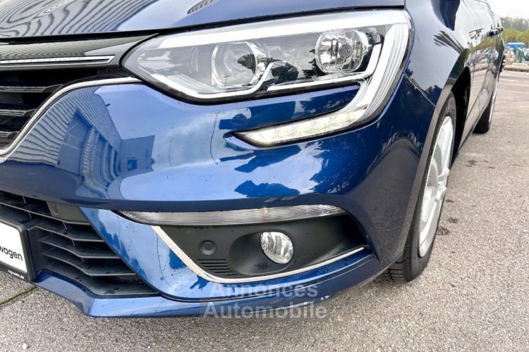 Renault Megane IV ESTATE 1.5 BLUE DCI 115CH LIMITED BLEU COSMOS - <small></small> 16.100 € <small>TTC</small> - #8