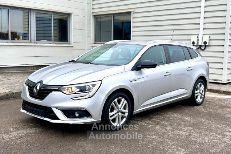 Renault Megane IV ESTATE 1.5 BLUE DCI 115CH LIMITED GRIS PLATINE - <small></small> 15.990 € <small>TTC</small> - #1