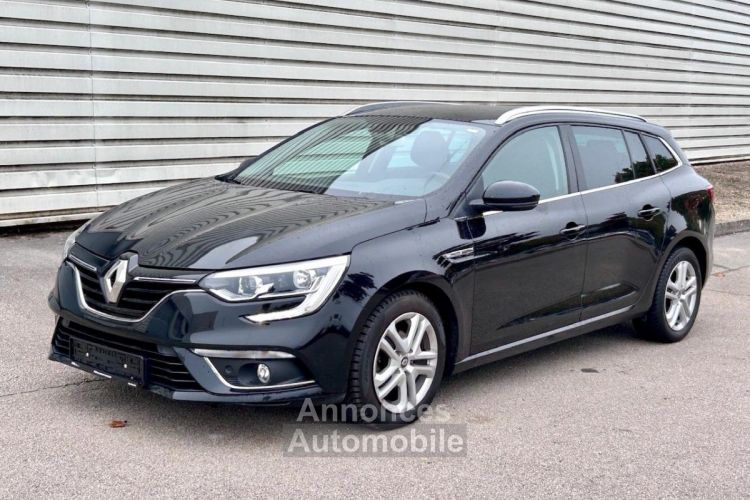 Renault Megane IV ESTATE 1.5 BLUE DCI 115CH LIMITED NOIR ETOILE - <small></small> 15.260 € <small>TTC</small> - #1