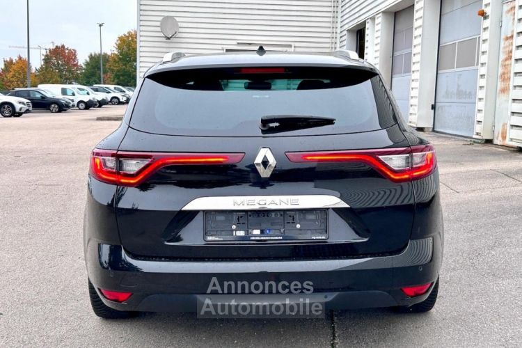 Renault Megane IV ESTATE 1.5 BLUE DCI 115CH LIMITED NOIR ETOILE - <small></small> 15.260 € <small>TTC</small> - #4