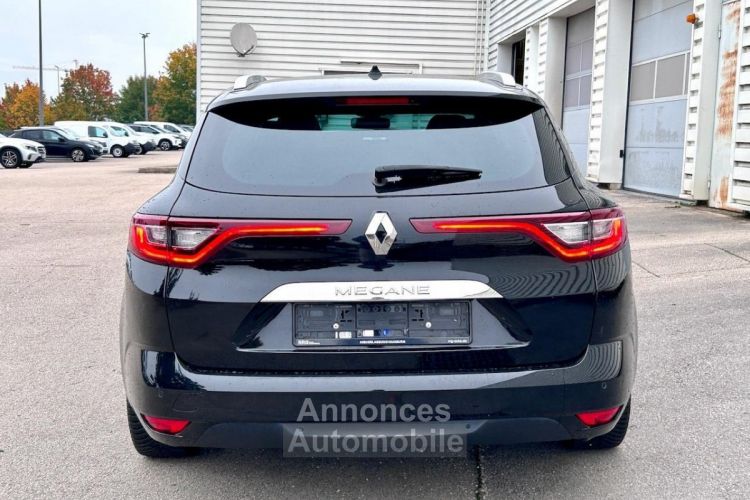 Renault Megane IV ESTATE 1.5 BLUE DCI 115CH LIMITED NOIR ETOILE - <small></small> 14.340 € <small>TTC</small> - #4