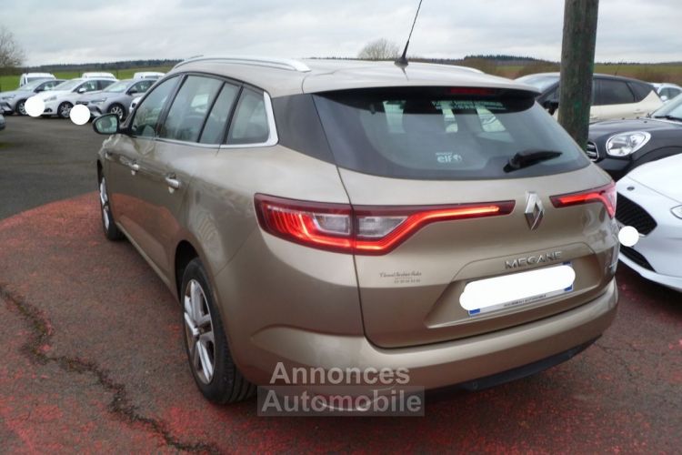 Renault Megane IV ESTATE 1.5 DCI 110CH ENERGY BUSINESS ECO² BV6 - <small></small> 12.950 € <small>TTC</small> - #4